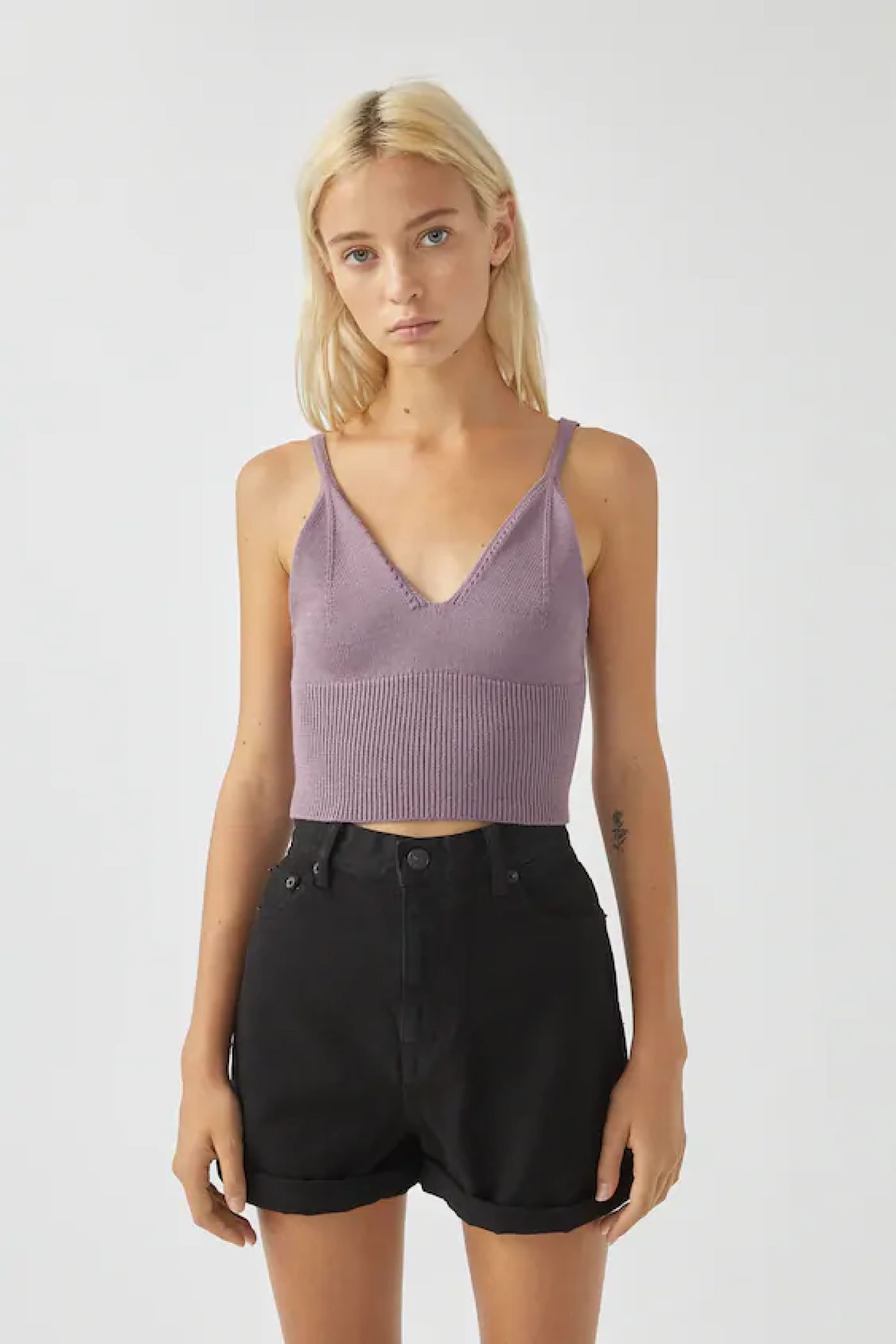 Shorts with turn-up hems